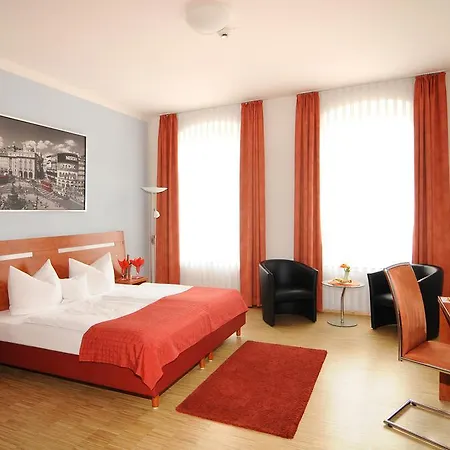 Stadtvilla Hotel 4*